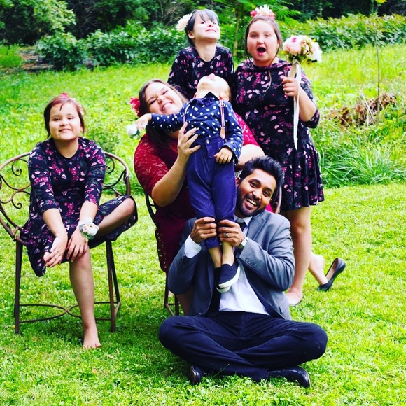 Meet your Posher, Danielle - Picture 5 of 5